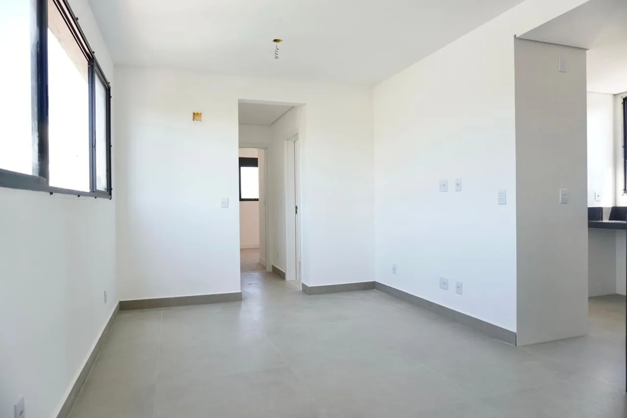 Apartamento à Venda - Calafate, 2 Quartos, 64 m2