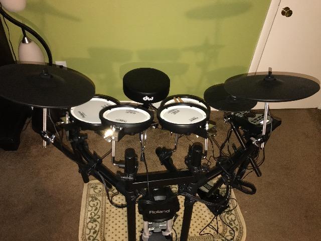 Bateria Eletrônica V-Drum Roland TD-11KV