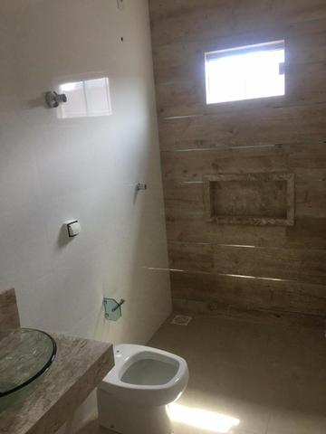 Vende-se Linda Casa com Acabamento Extra no Vale do Sol - Foto 18