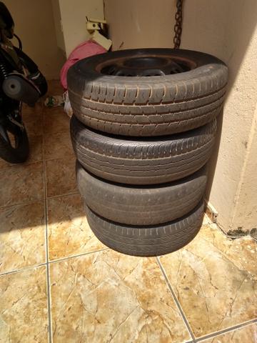 Rodas gol aro 13 mas pneus - Foto 2