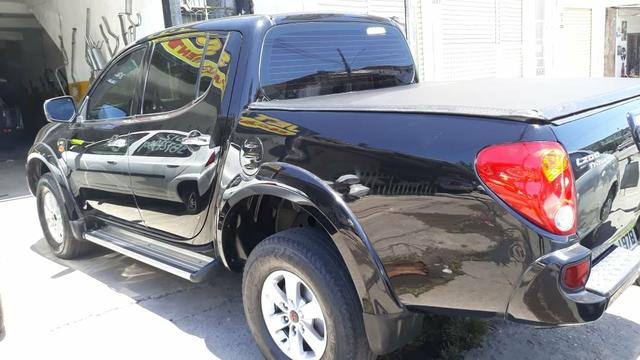 Triton 2012 hpe automática - Foto 4