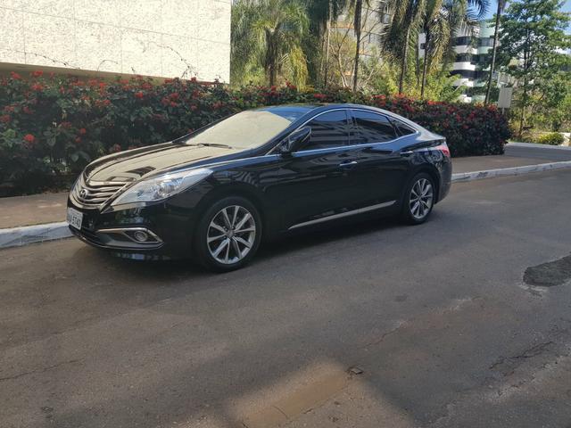 Azera Baixa km impecável
