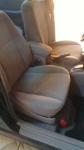 Vende Corolla xel 1.8 - Foto 9