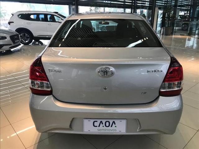 Toyota Etios 1.5 x Plus Sedan 16v - Foto 3