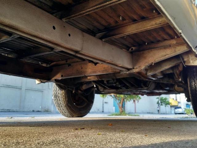 Vendo Kombi furgão toda original nova - Foto 7