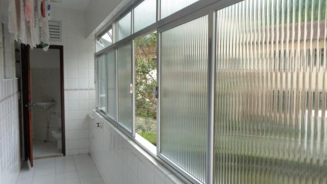 Excelente apartamento de frente, muito ensolarado, 3 quartos - Foto 15