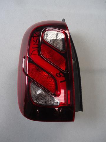 Lanterna Traseira Duster 16/18 - Lado Esquerdo (LE)