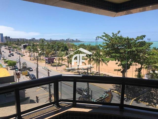 Edifício Palazzo Di Roma - Apartamento beira mar com vista total para o mar na Pajuçara