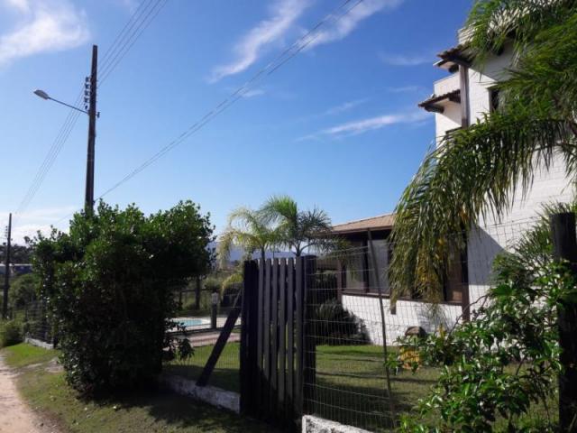 Casa para Venda em Imbituba, PRAIA DO ROSA, 3 dormitórios, 1 suíte, 2 banheiros, 3 vagas - Foto 4
