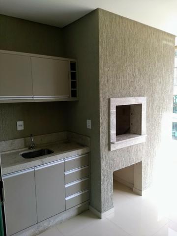 AP2159 Ótimo apartamento,03 suítes,mobiliado,localizado em Meia Praia - Foto 9