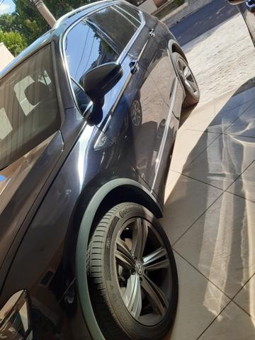 Tiguan Allspace RL preta perolizado - Foto 4