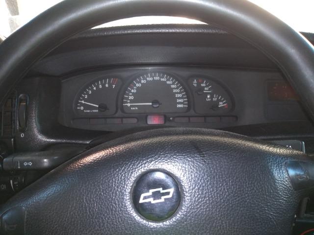 Vectra cd 97 com motor retificado, ABS, teto solar, sensor de ré e controle de tração! - Foto 13