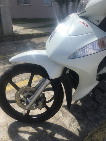 VENDO BIZ 2015 ZERADA EMPLACADA 2019