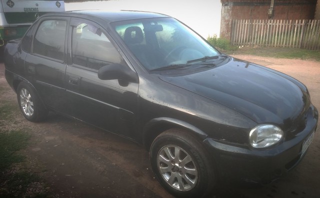 GM - CHEVROLET CORSA GLS  MPFI 5P 2000 - 1162043322 | OLX