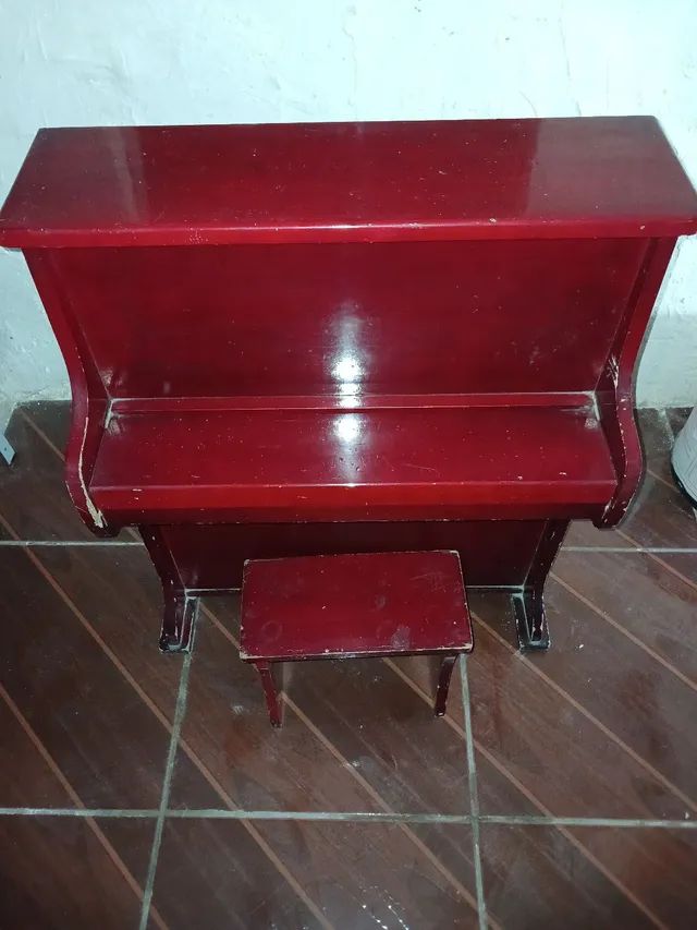 Piano infantil de madeira com banqueta - Artigos infantis - Linda Vista,  Contagem 1256893375