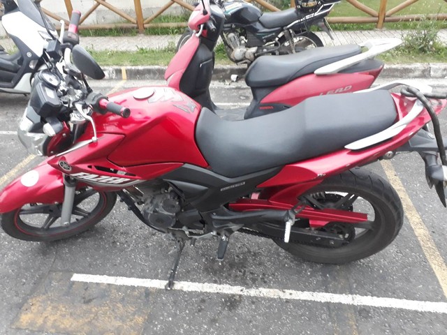 Fazer 2015 250 cc
