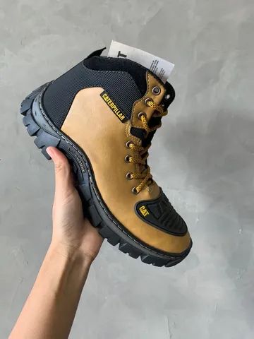 Bota CATERPILLAR masculino - Roupas - Cambará, Boa Vista