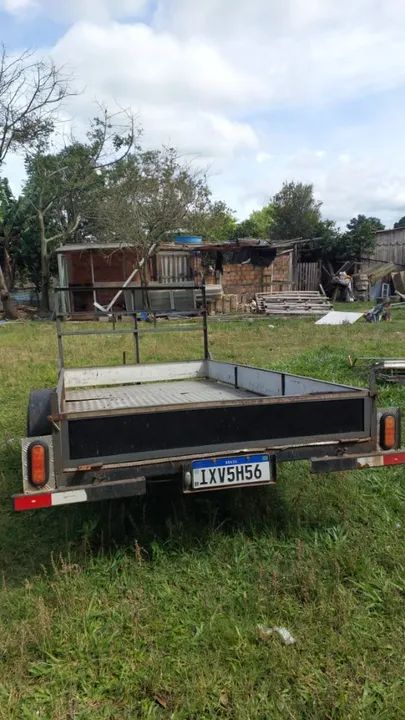 Reboque em ótimo estado