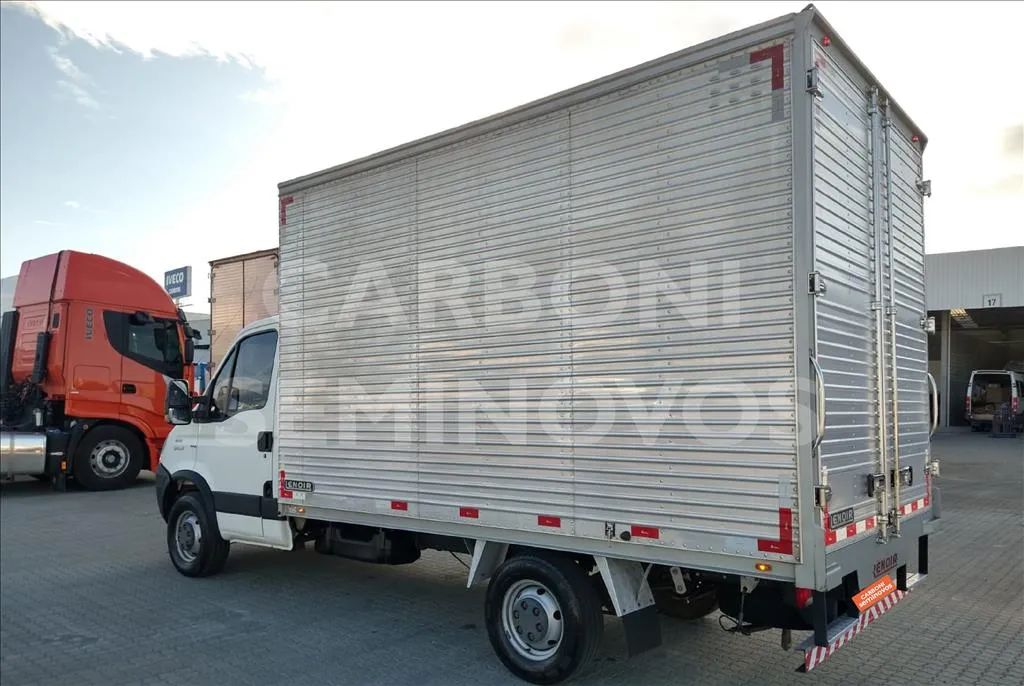IVECO DAILY 35S14HDCS 4X2, ANO 2019/2019 - Foto 4