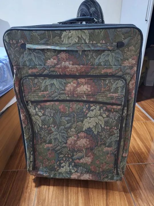 Mala de Viagem Floral Atlantic