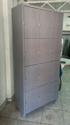 Armário de 12 porta pequena 