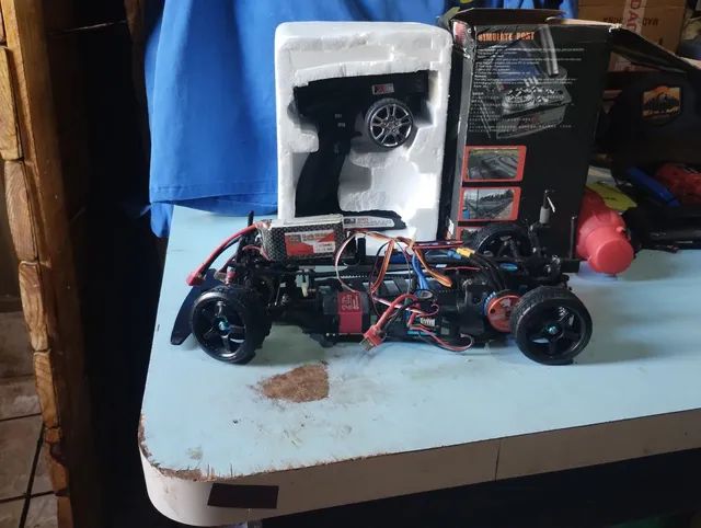 Automodelo yokomo drift fibra de carbono !!! Carro completo só falta a bolha !!. - Foto 5