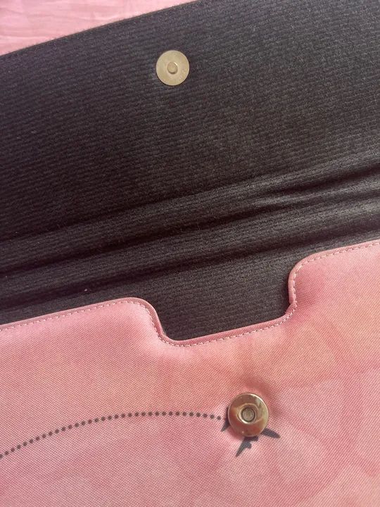 Capa notebook Gocase rosa - Foto 4