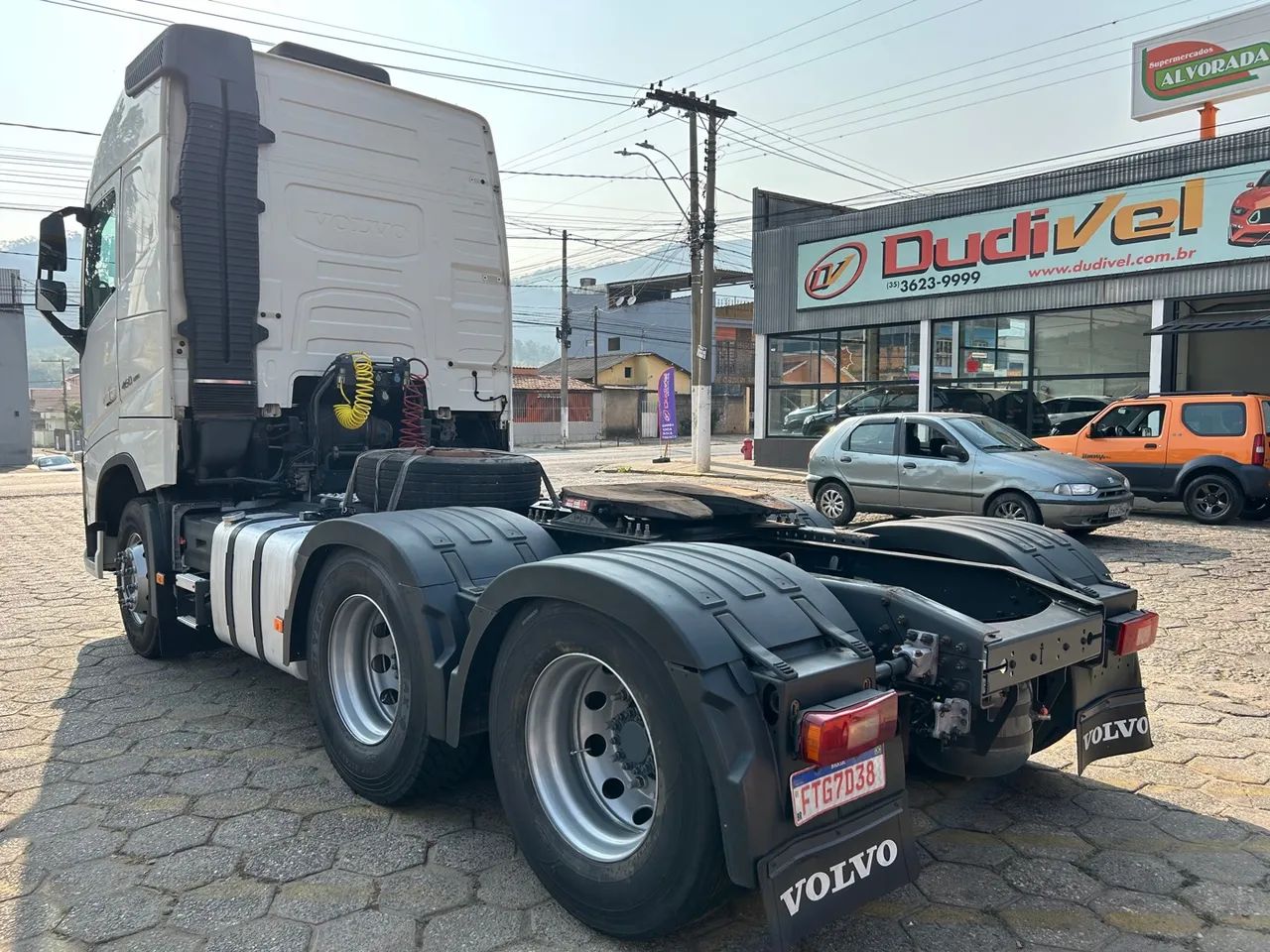 Volvo - Foto 4