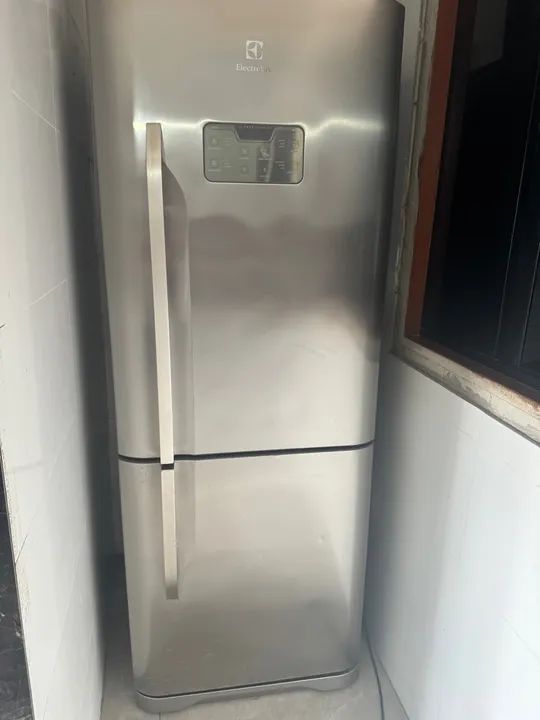 Geladeira inverse electrolux 
