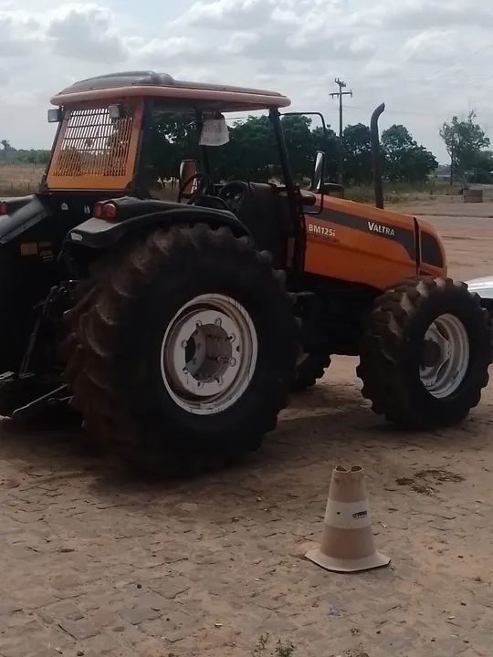 Valtra Bm 125  - Foto 3