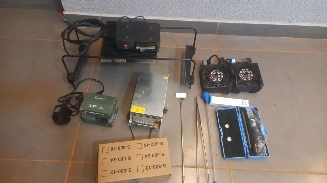 Componentes aquário marinho