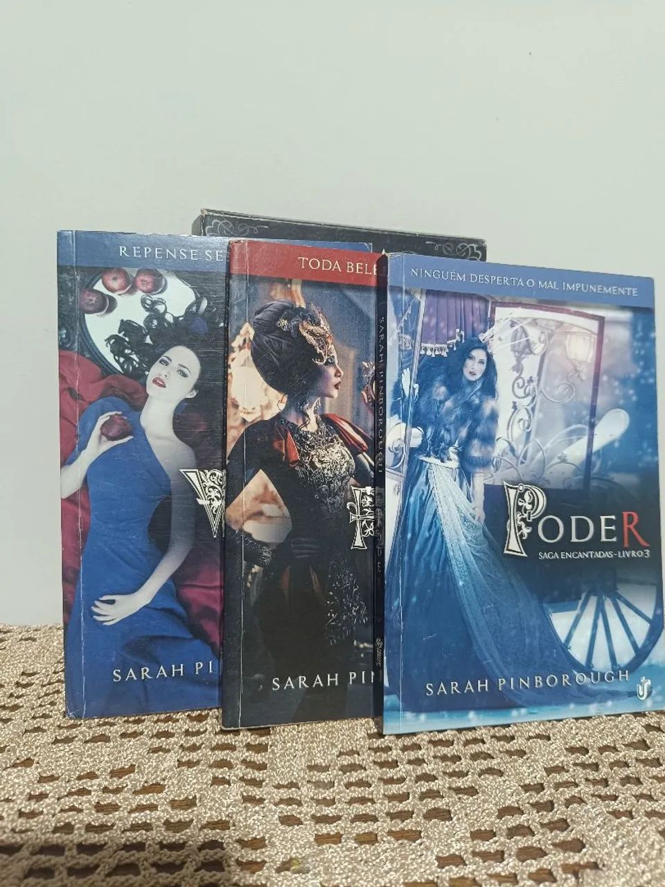 BOX SAGA ENCANTADAS 18+ - Foto 2