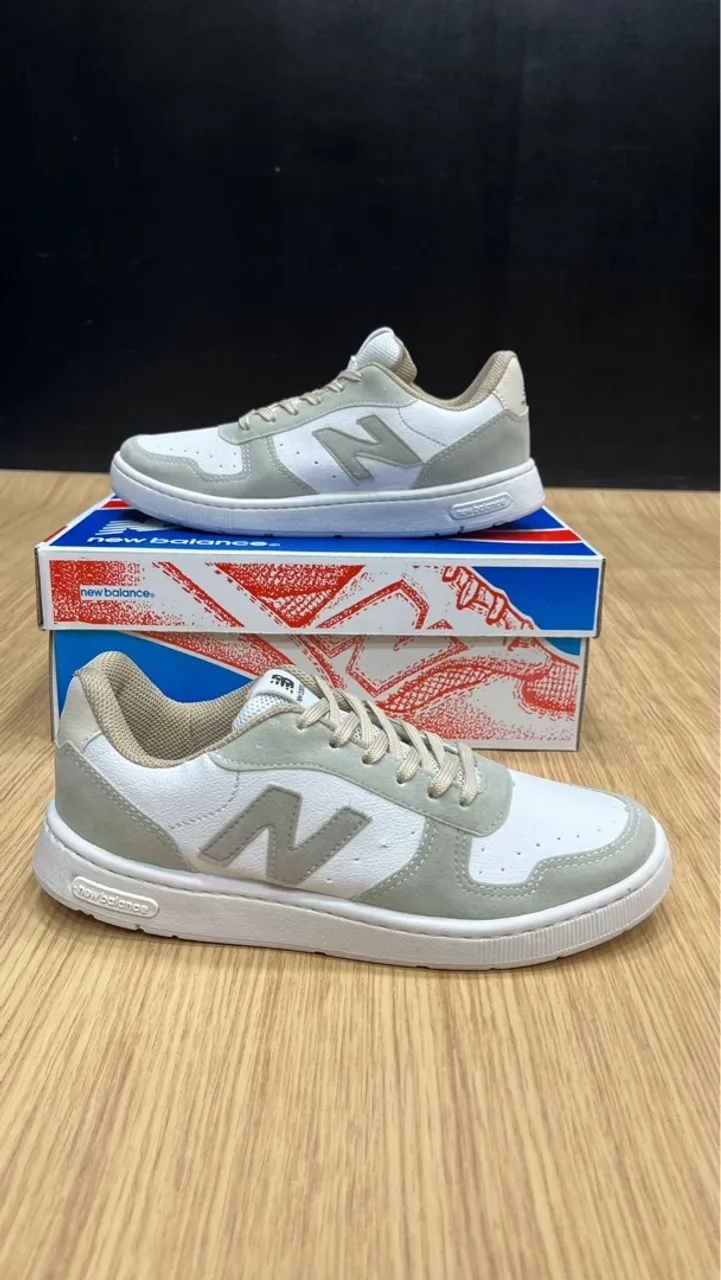 Tênis New Balance - Branco e Cinza