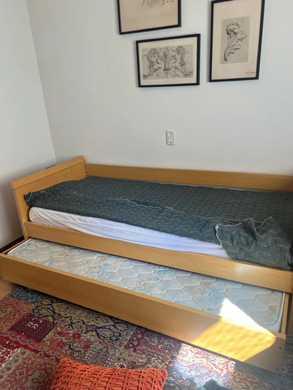 Cama de madeira com uma bicama  - Foto 2