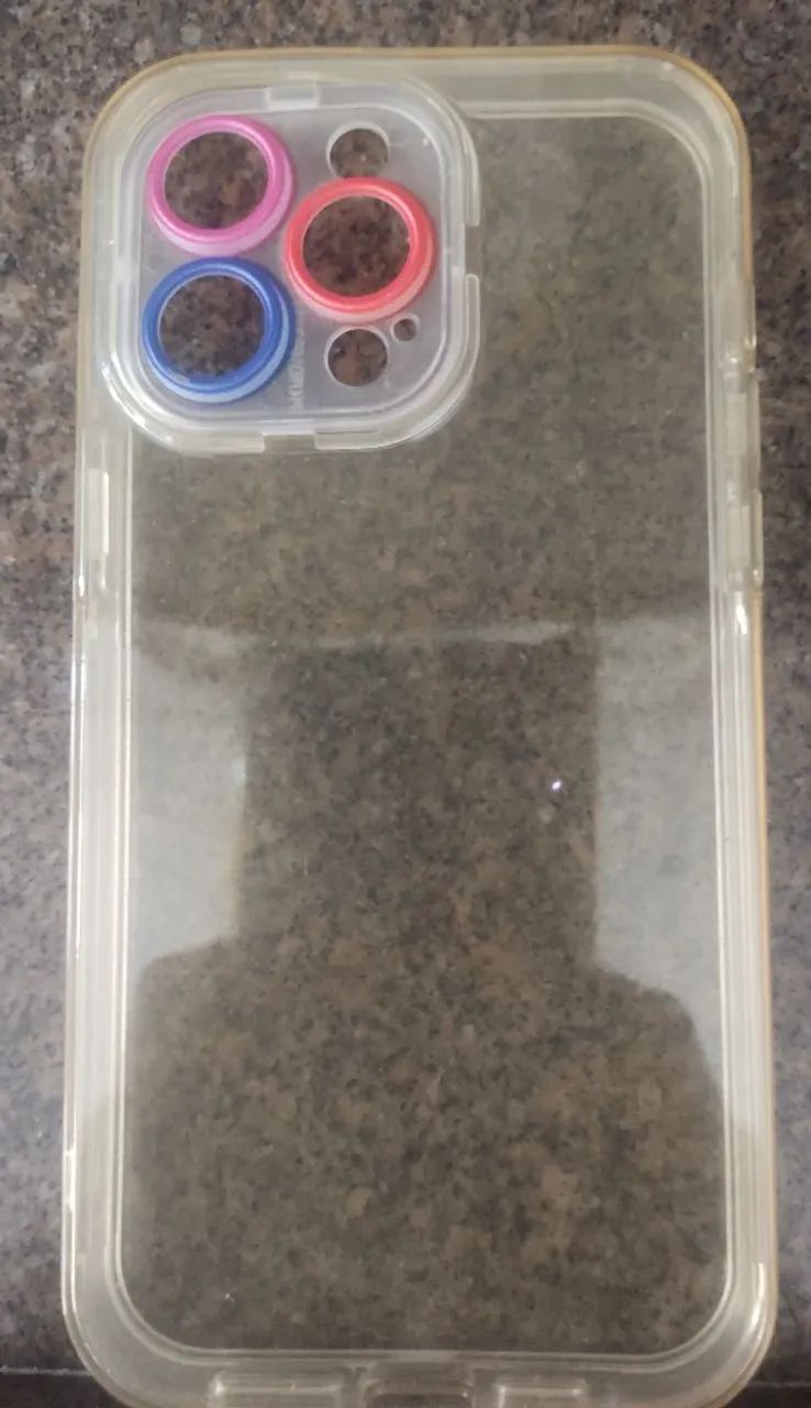 Capinha transparente para iPhone