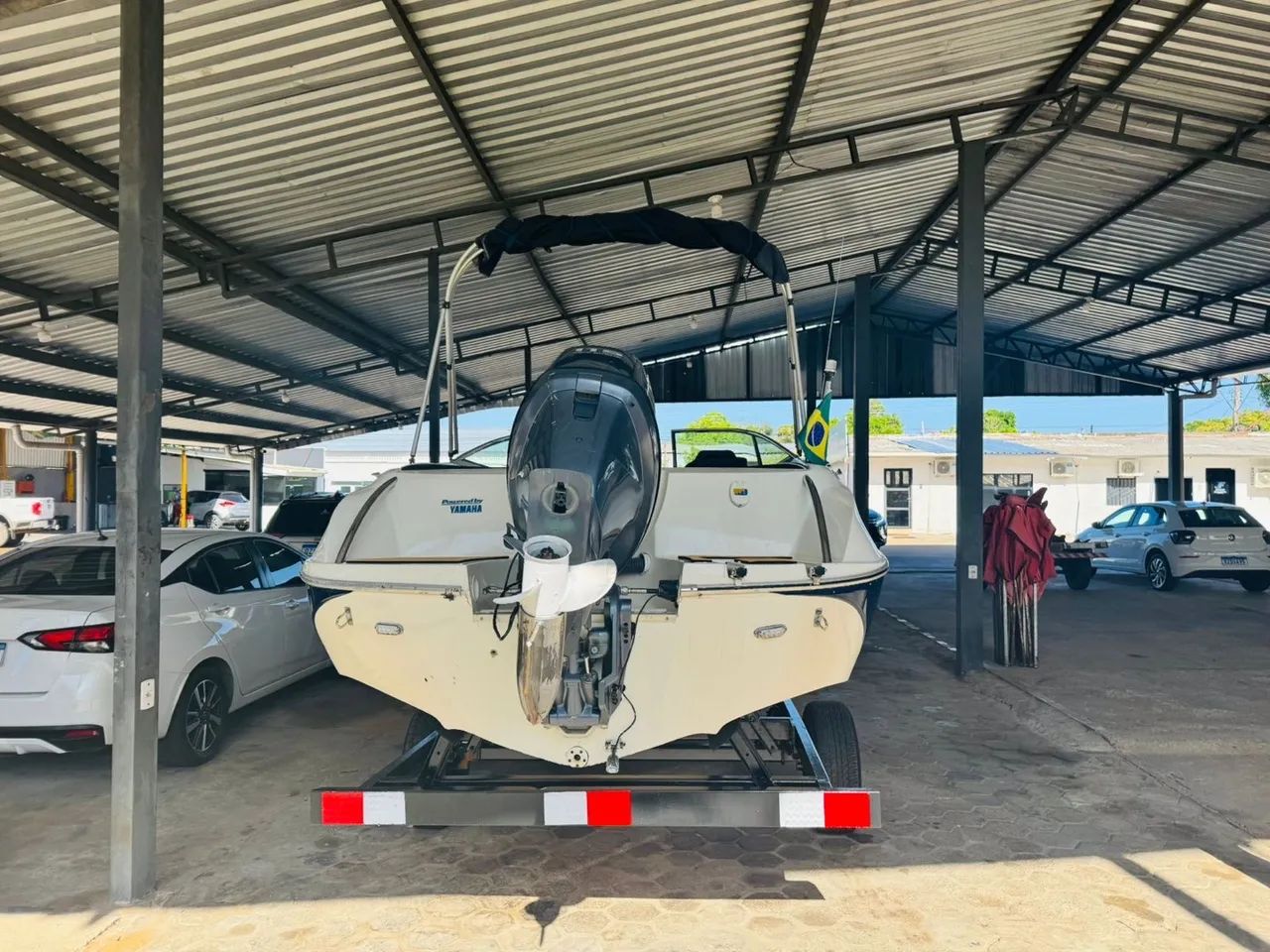 Lancha venture motor 115 Yamaha 120.000$ - Foto 8