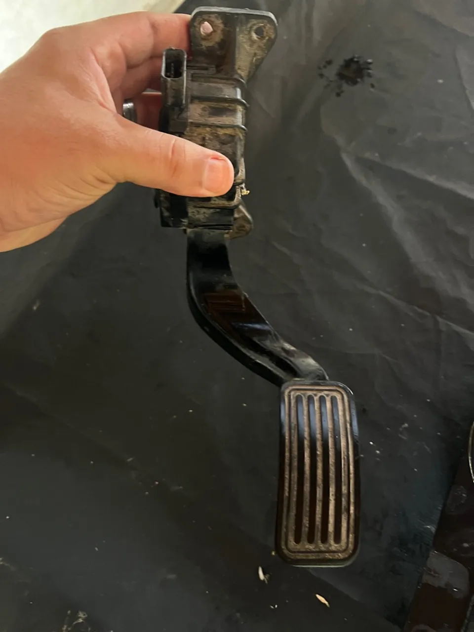 Pedal do acelerador Ford cargo 2010