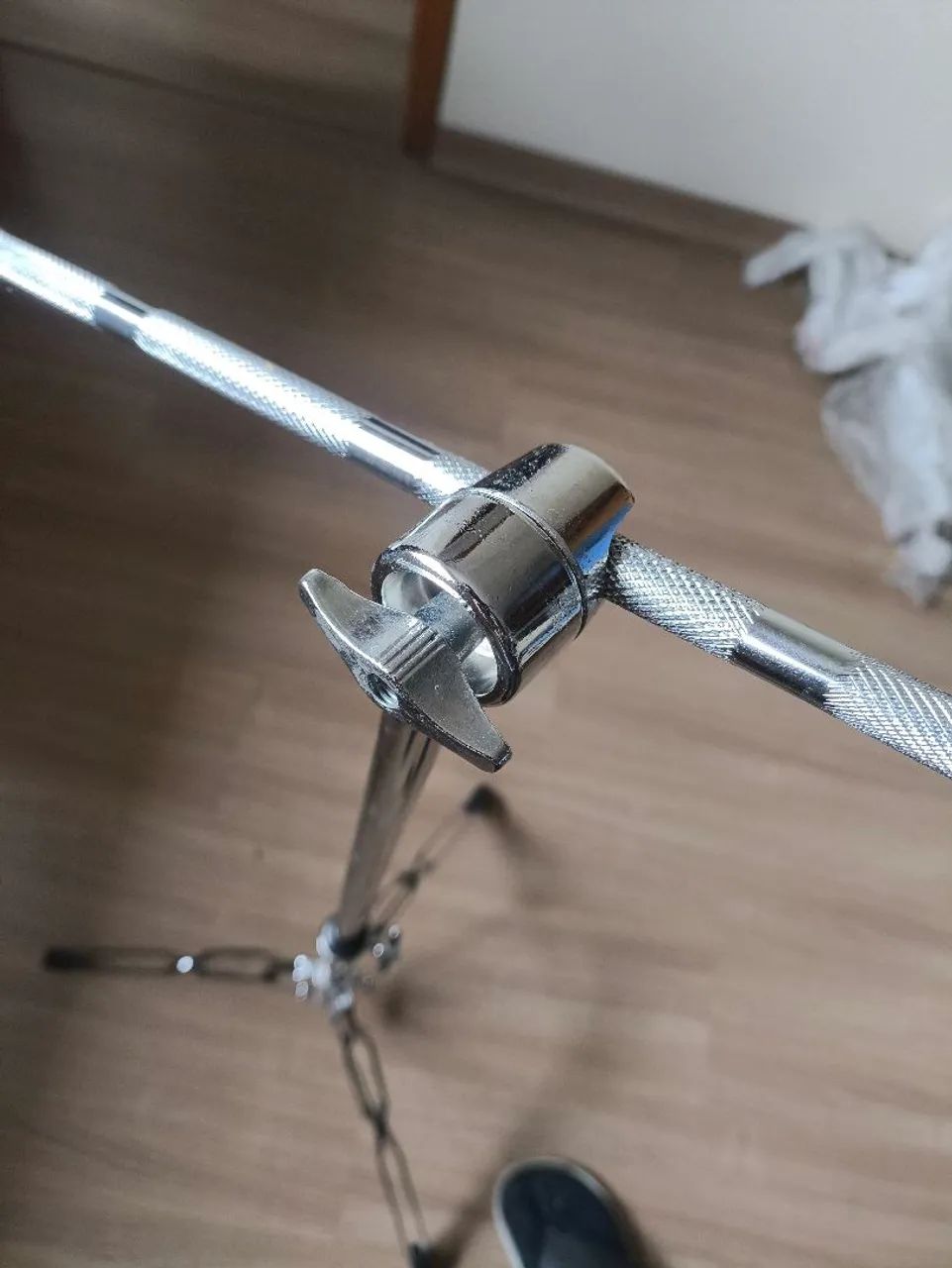 Estante girafa para pratos de bateria - Foto 2