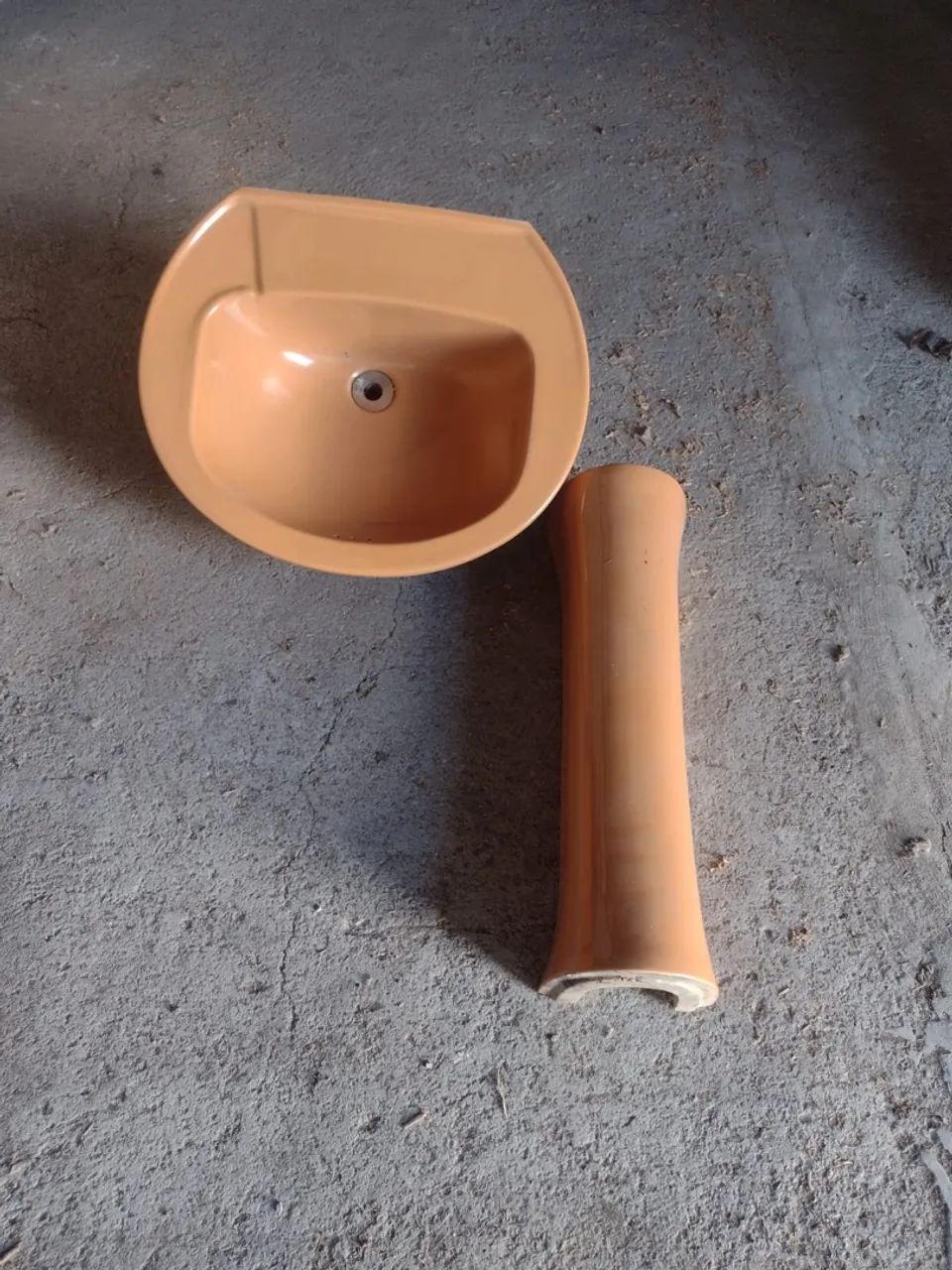 Cuba de Pia Oval em Cerâmica - Laranja - Foto 2