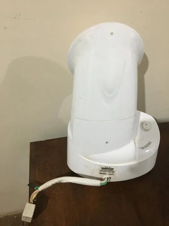 Ducha Top Jet Turbo Eletrônica 127v 5500W - Foto 4