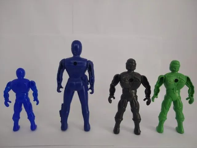 Kit 4 Bonecos De Plástico: Power Rangers - Foto 3