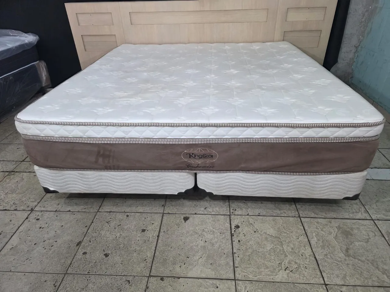 Cama Box KingStar Cashemixe