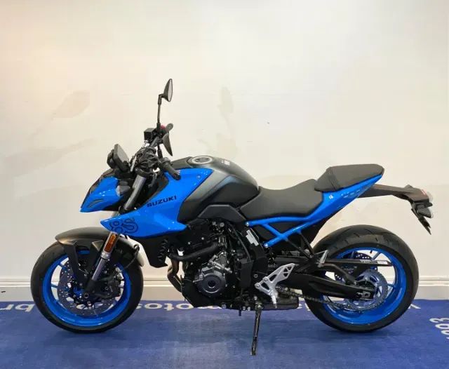 Suzuki Gsx-8s 2025 - 1441822917 | OLX