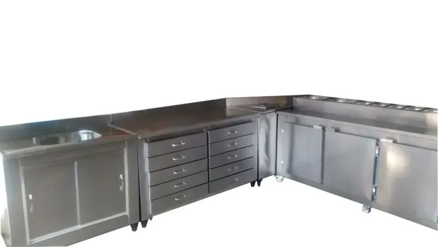 Balcão neutro, refrigerado e freezer em aço inox