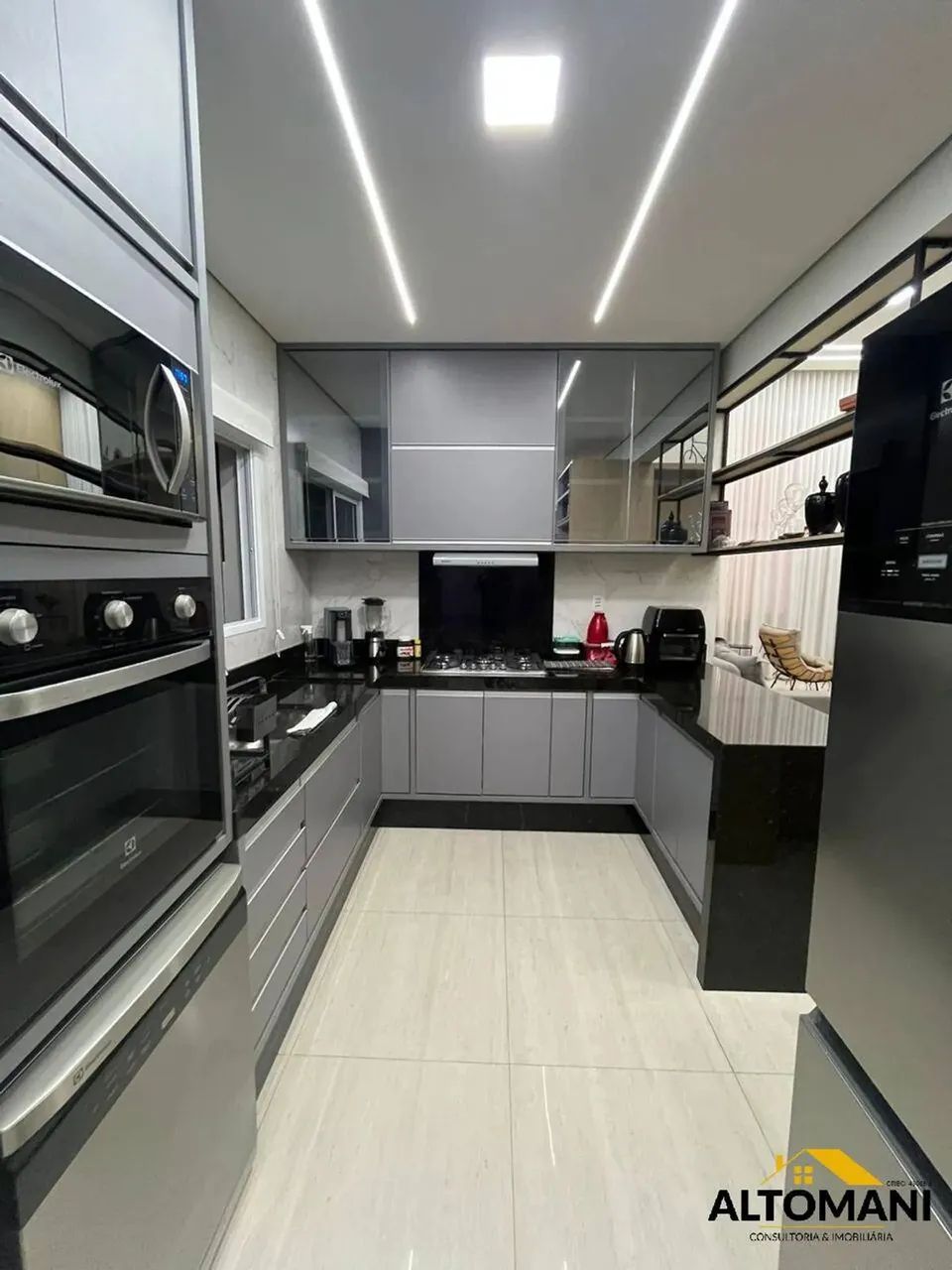 Casa com 3 Dormitórios 1 Suite - Cond.Olivio Franceschini - Foto 2