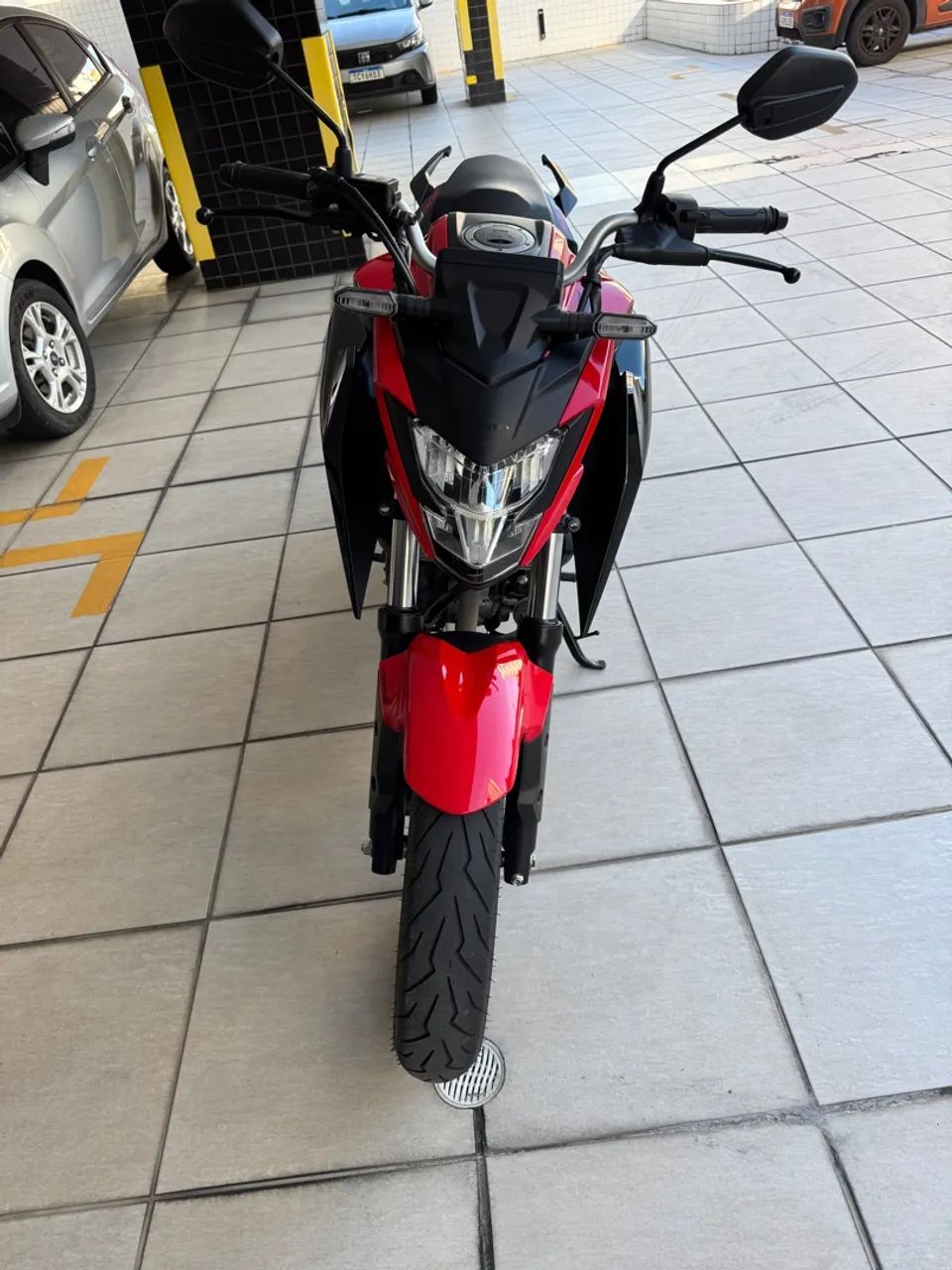 Moto CB Twister  - Foto 3