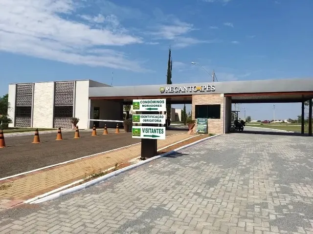 Lote a venda Condomínio Recanto dos Ipês