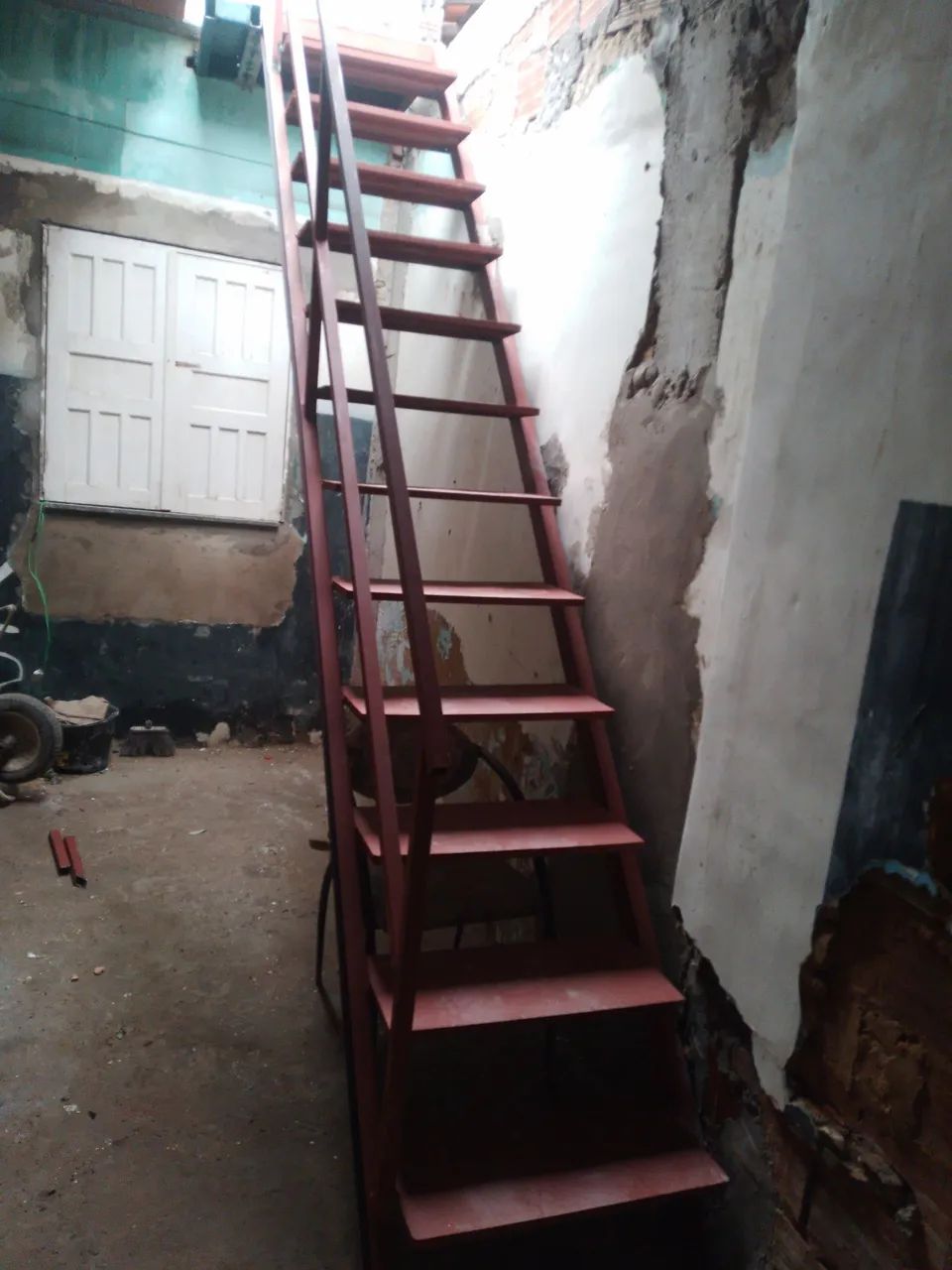 Esquadria de ferro tel *52