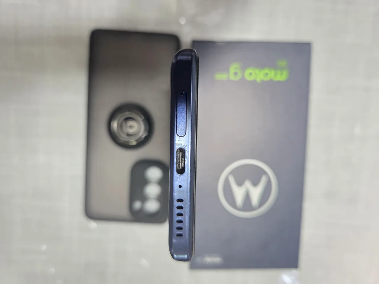 Motorola G200