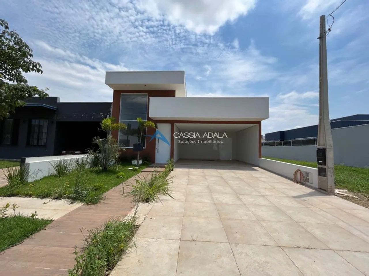 Casa à venda e para alugar em Paulínia, Cascata, com 3 suítes, com 162 m², Campos do Conde